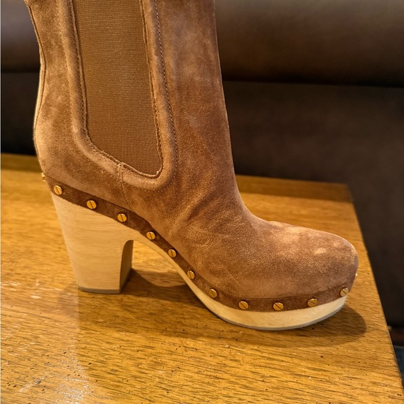 Veronica Beard Brown Suede Ankle Boots - Picture 2 of 4